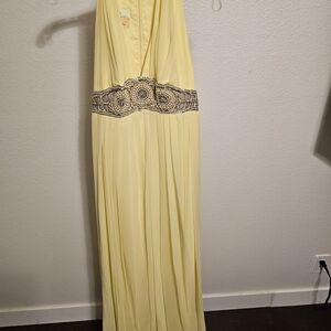 Elegant Yellow Maxi Dress with Embellished Waist